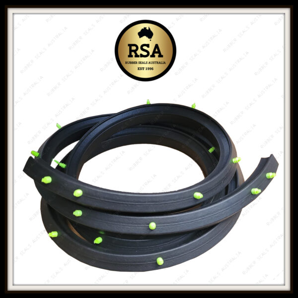 Lower Tailgate to Body Seal Suits Nissan MQ Patrol 2Dr