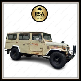 40 Series Troopy with Front Quarter Window 1977-1979